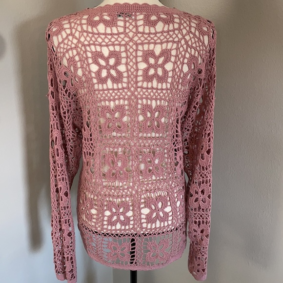 Miss Schon handmade crotchet sweater beach cover - Picture 5 of 7